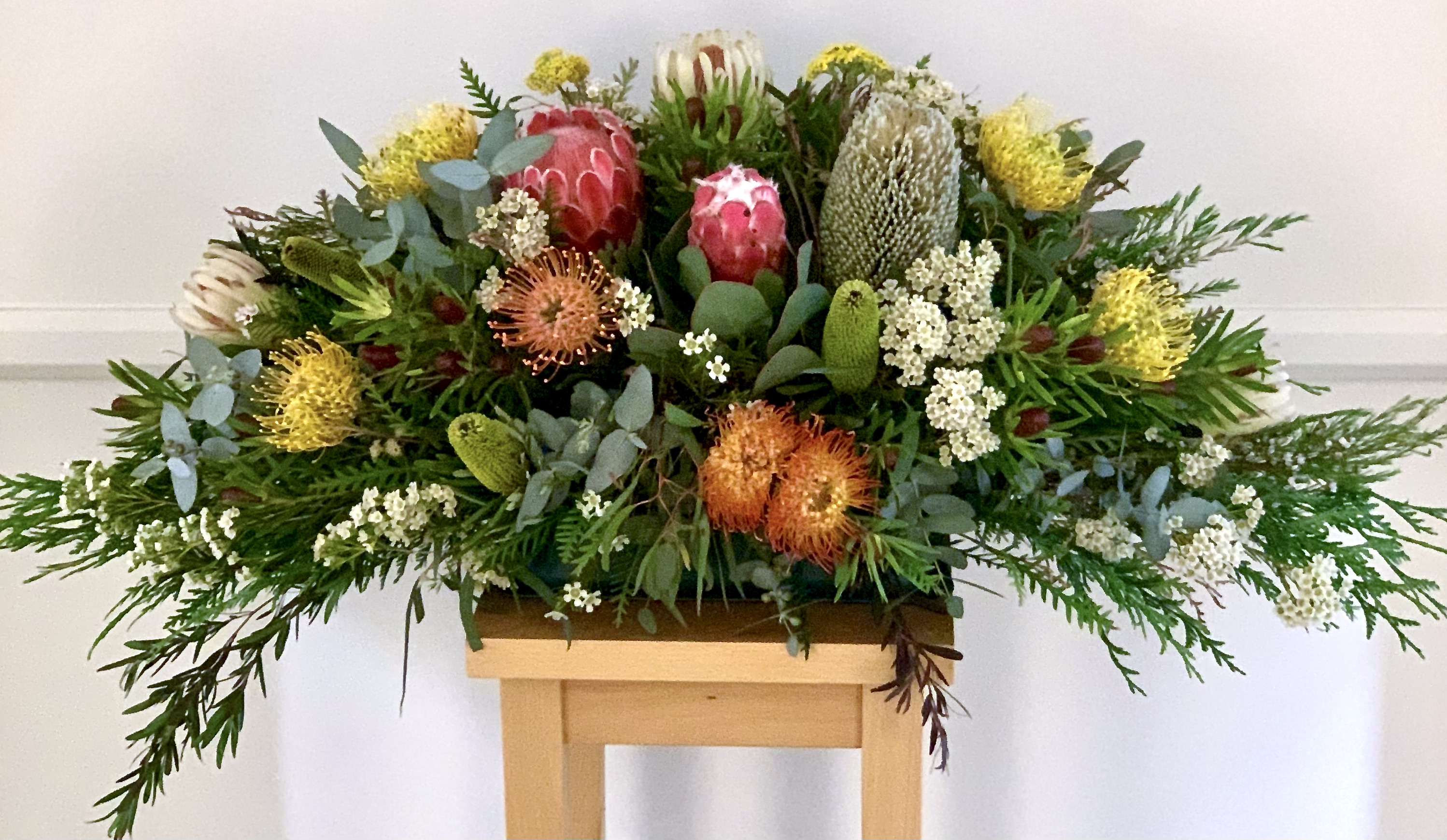 free funeral flowers delivery